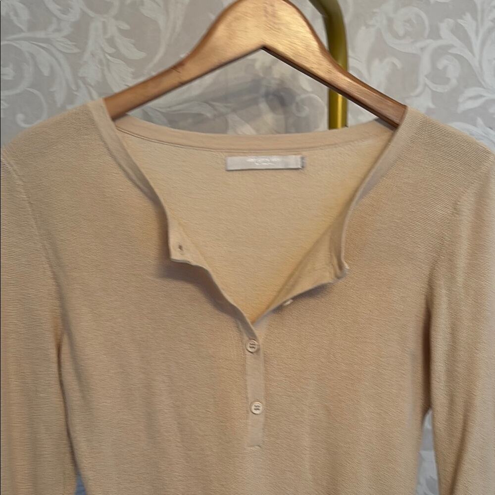 ONE GREY DAY Women's Beige Long Sleeve Top, S - Picture 7 of 7